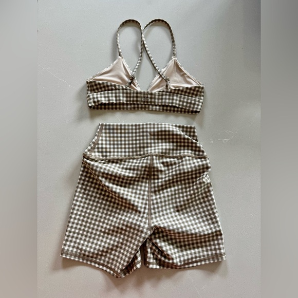 Alo Yoga Set!! Airlift Gingham Shorts and Airlift Splendor Bra, XS - Picture 4 of 10